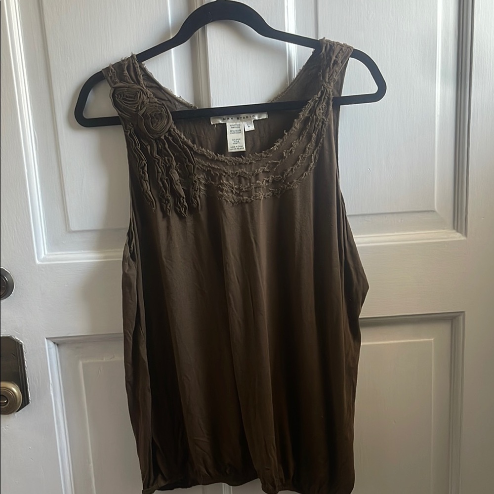 Max Studio Brown Embellished Sleeveless Tank Top